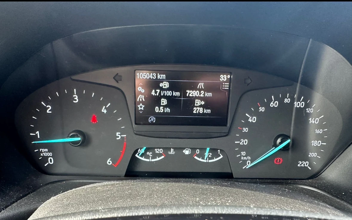 Ford Fiesta 1.5 TDCI 85 hp, снимка 10 - Автомобили и джипове - 55315123