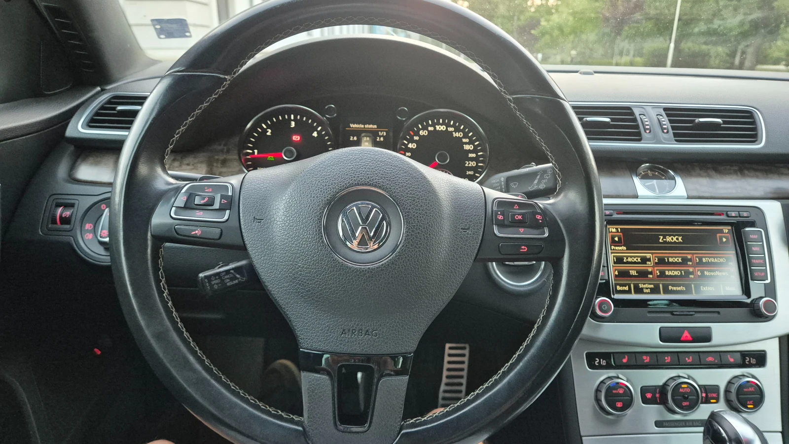 VW Passat B7 Variant R-Line 2.0 TDI 177 к.с. DSG Highline | , снимка 10 - Автомобили и джипове - 55582009