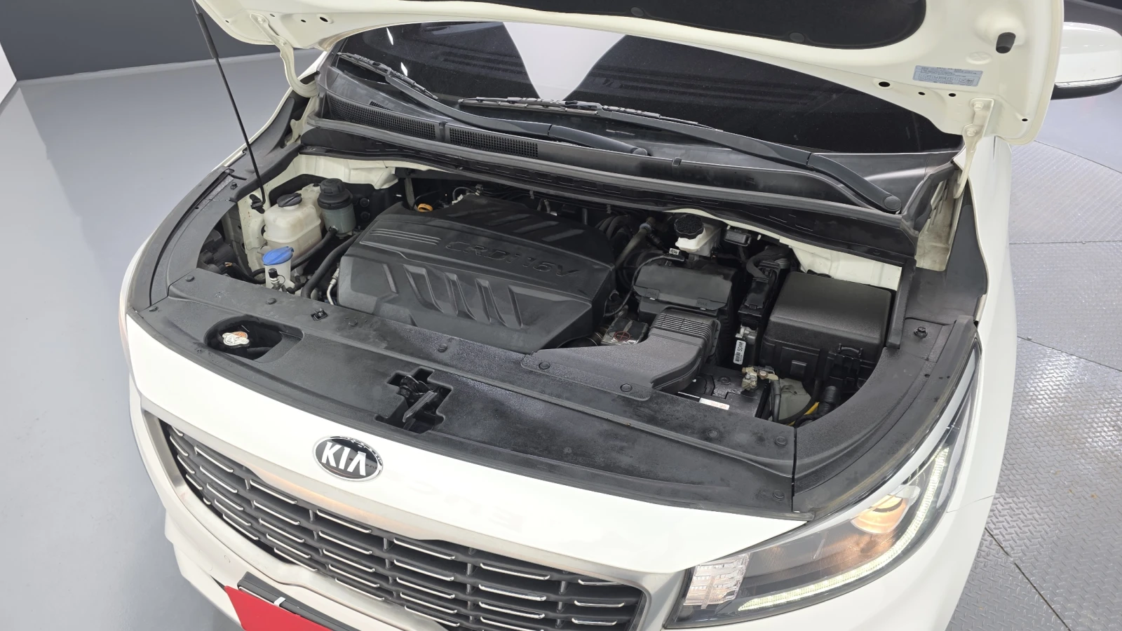 Kia Carnival ПОДГРЕВ ВОЛАН* КРАЙНА ЦЕНА, снимка 6 - Автомобили и джипове - 55591303