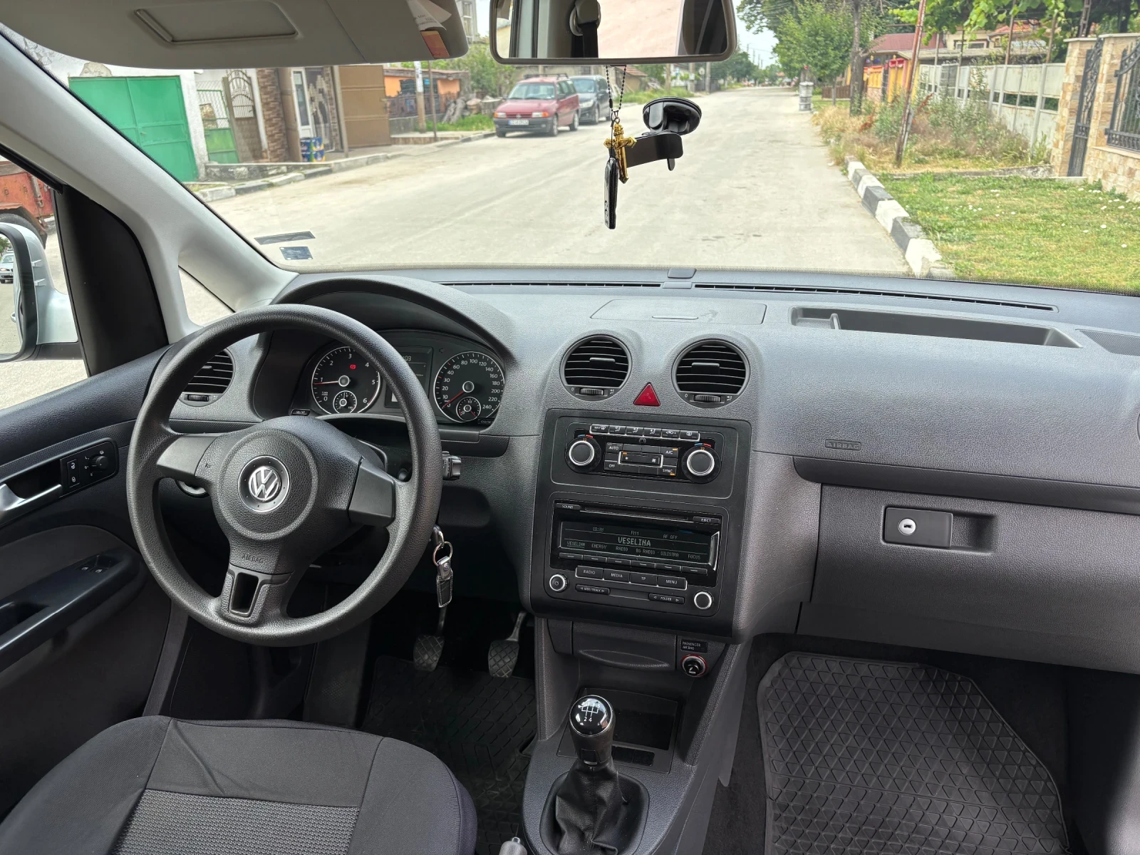 VW Caddy MAXI 1.6TDI 7-������ | Mobile.bg � ����������� 13