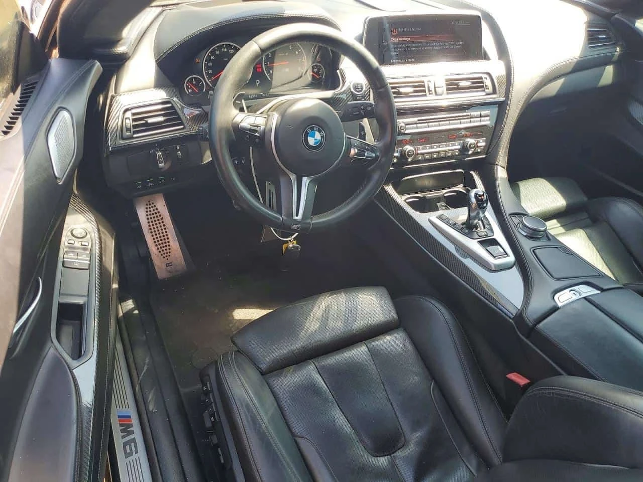 BMW M6 Градушково / Carfax / Автокредит , снимка 8 - Автомобили и джипове - 56203090