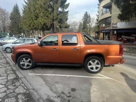 Chevrolet Avalanche, снимка 10