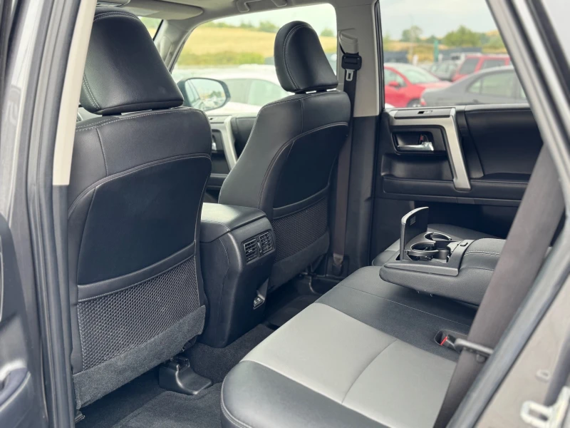 Toyota 4runner * SR5* 4X4* 6+ 1* 56 ХИЛЯДИ* 4000-270* , снимка 10 - Автомобили и джипове - 51680069