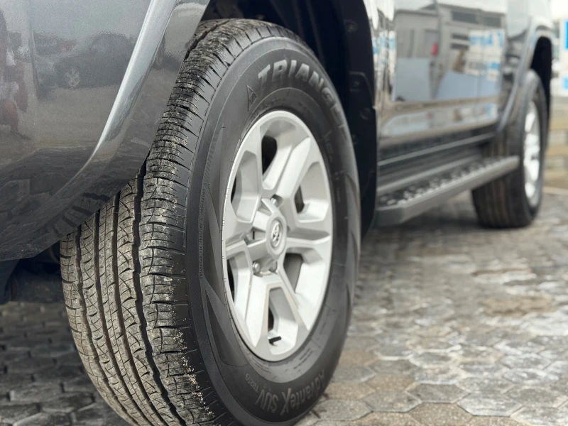 Toyota 4runner * SR5* 4X4* 6+ 1* 56 ХИЛЯДИ* 4000-270* , снимка 8 - Автомобили и джипове - 51680069