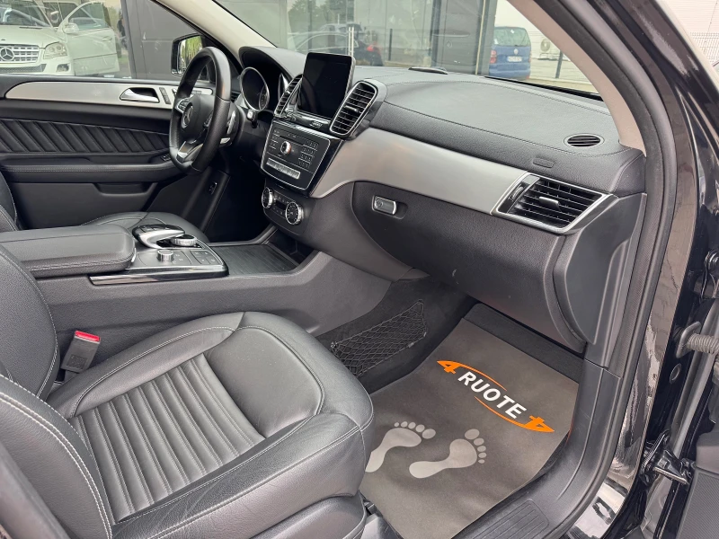 Mercedes-Benz GLE Coupe 350d AMG Pack Подгрев/Панорама/360Камера/Keyless, снимка 10 - Автомобили и джипове - 51709565