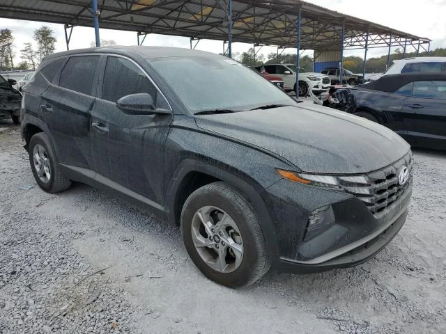 Hyundai Tucson SE AWD, снимка 2 - Автомобили и джипове - 48519842