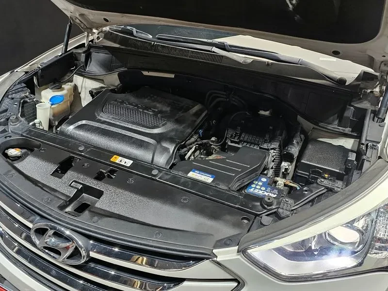 Hyundai Santa fe 2.0, снимка 6 - Автомобили и джипове - 54872694