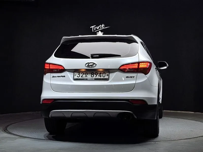 Hyundai Santa fe 2.0, снимка 4 - Автомобили и джипове - 54872694