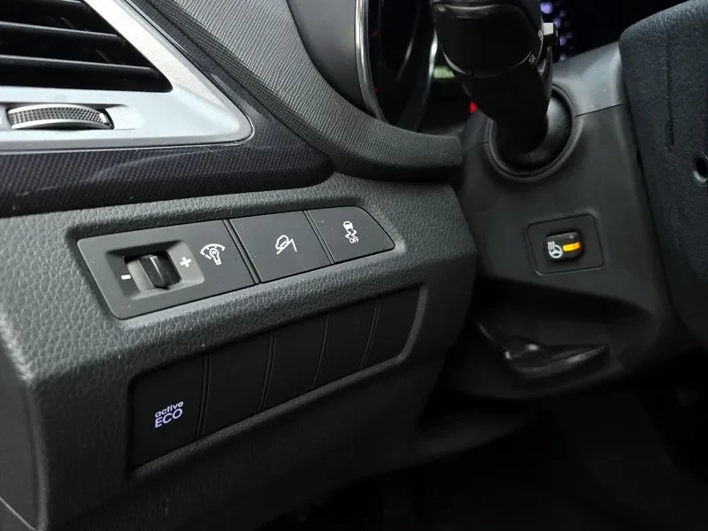 Hyundai Santa fe 2.0, снимка 17 - Автомобили и джипове - 54872694