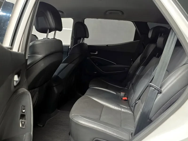 Hyundai Santa fe 2.0, снимка 12 - Автомобили и джипове - 54872694