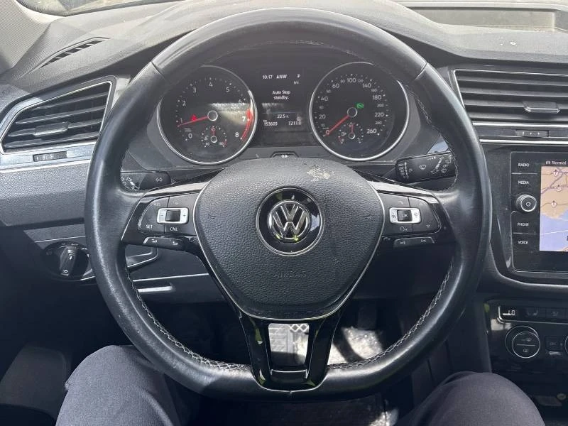 VW Tiguan * 4MOTION * COMFORTLINE* PANO * ПОДГРЕВ * КАМЕРА, снимка 10 - Автомобили и джипове - 55045907