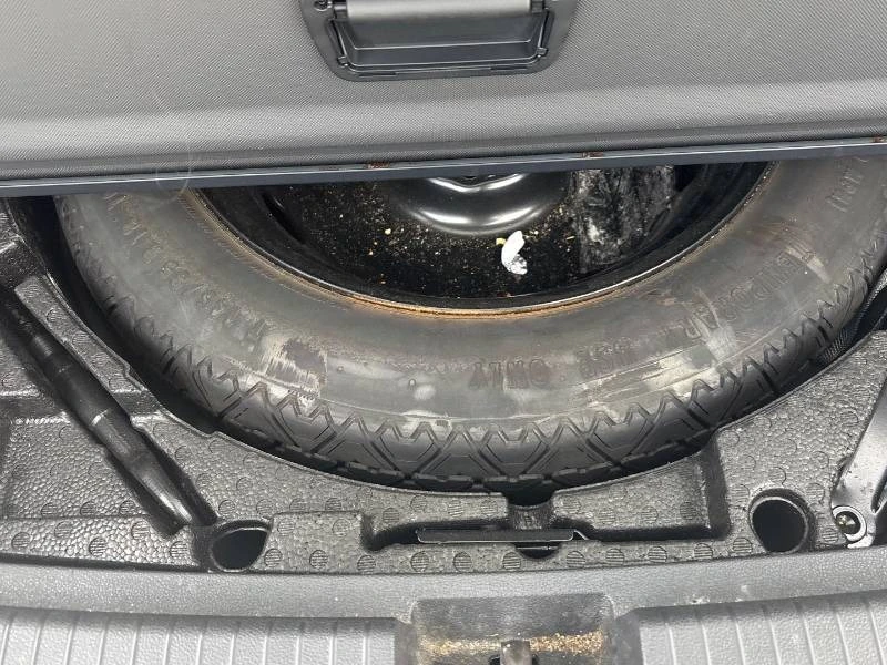 VW Tiguan * 4MOTION * COMFORTLINE* PANO * ПОДГРЕВ * КАМЕРА, снимка 15 - Автомобили и джипове - 55045907