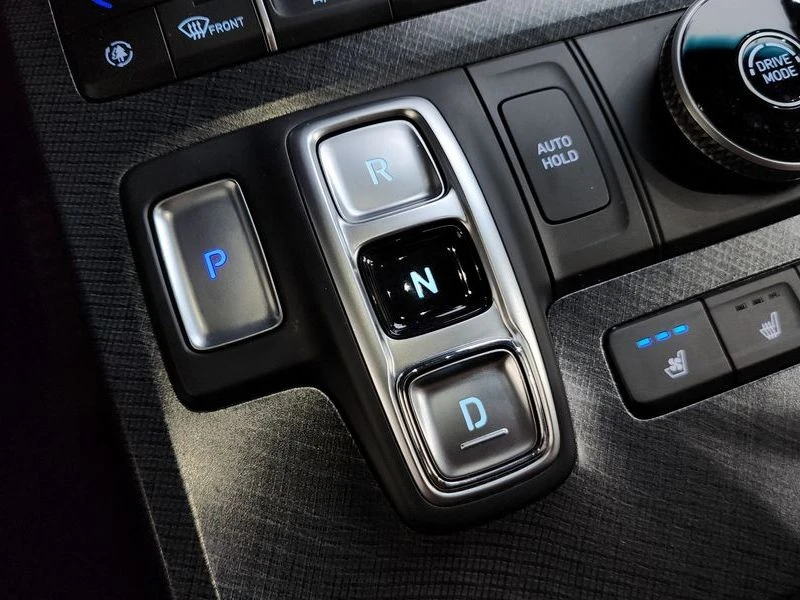 Hyundai Palisade 2.2 Automatic, снимка 13 - Автомобили и джипове - 55655833