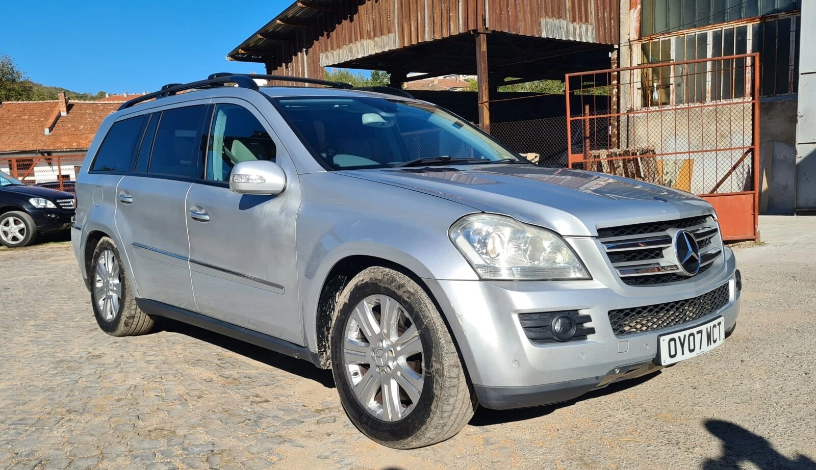 Mercedes-Benz GL 320  - изображение 3