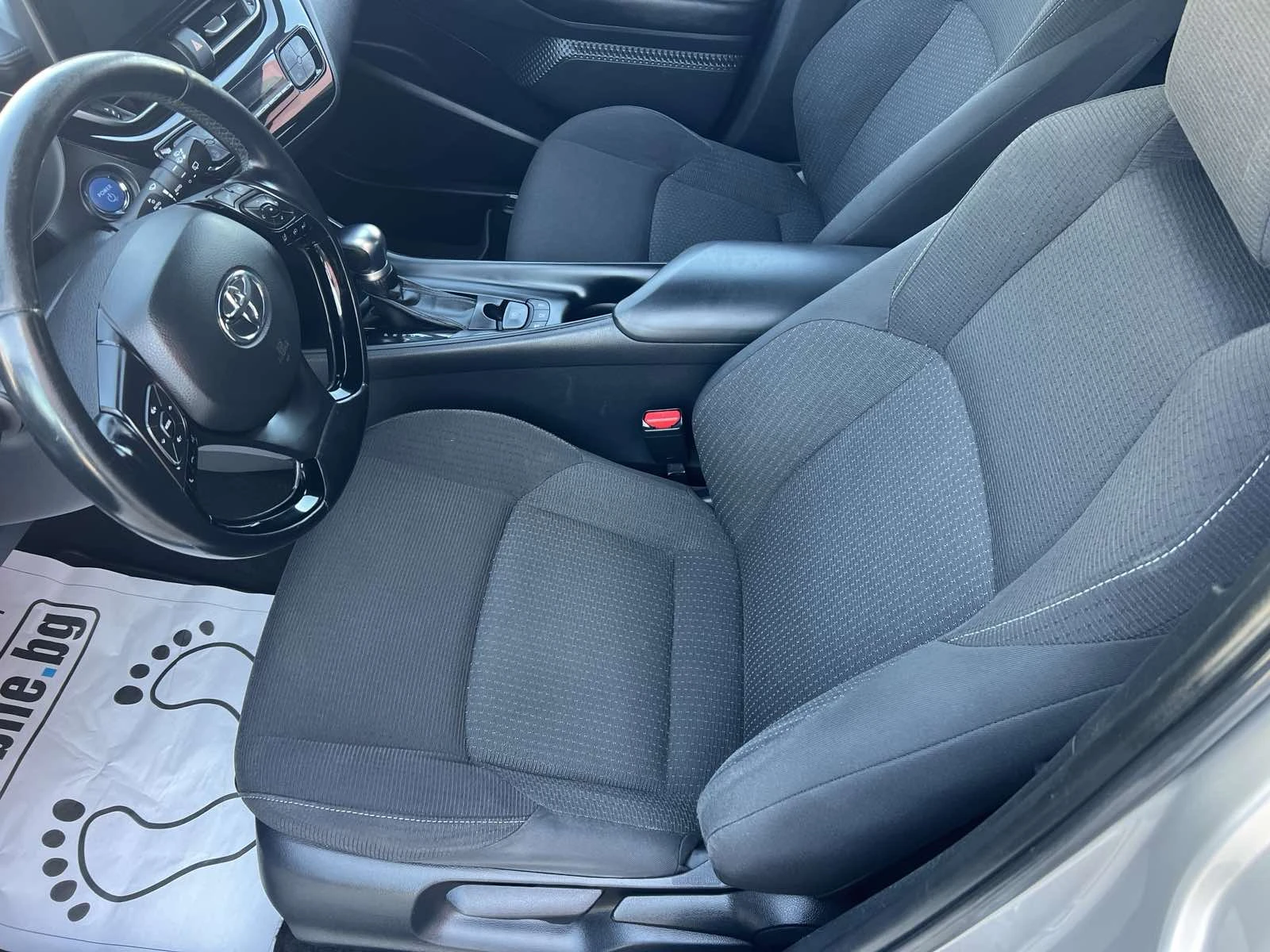 Toyota C-HR 1.8 HYBRID - изображение 7