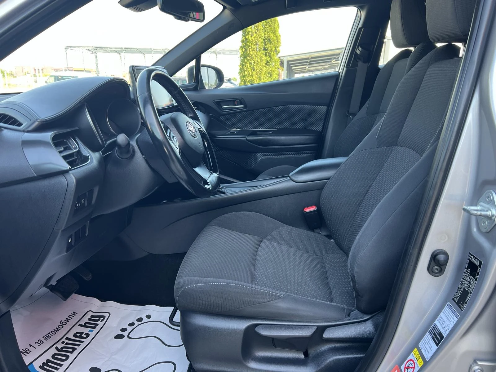 Toyota C-HR 1.8 HYBRID - изображение 8