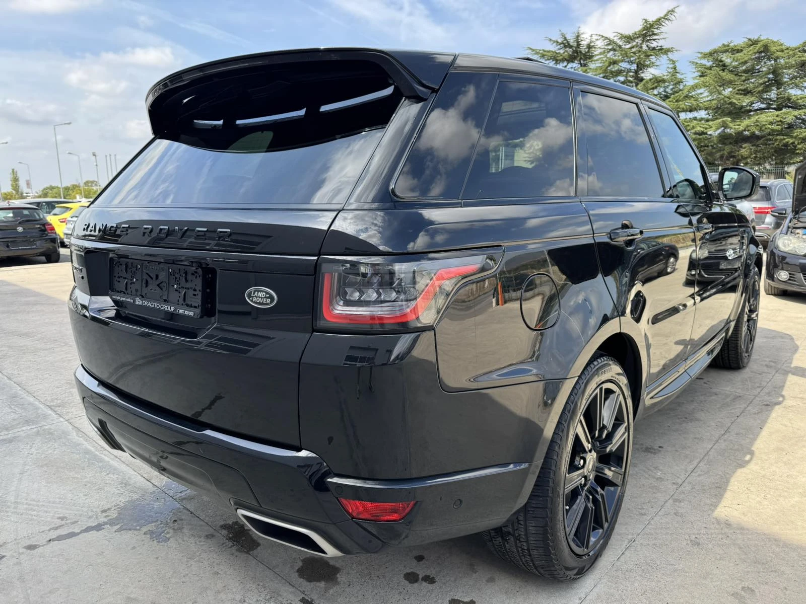 Land Rover Range Rover Sport d* 3.0* 250ps* 4x4* R-Dynamic* Пано* Кожа* Нави*  - изображение 5