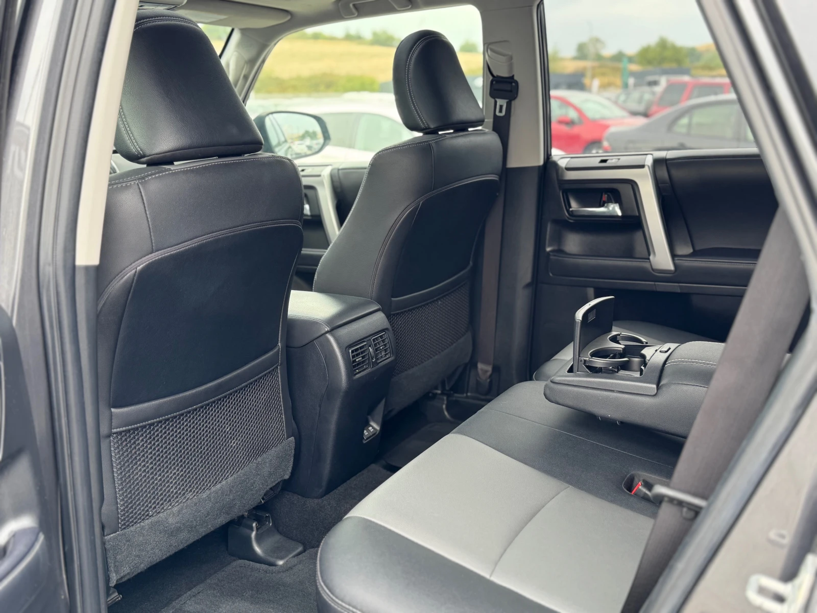 Toyota 4runner * SR5* 4X4* 6+ 1* 56 ХИЛЯДИ* 4000-270*  - изображение 10