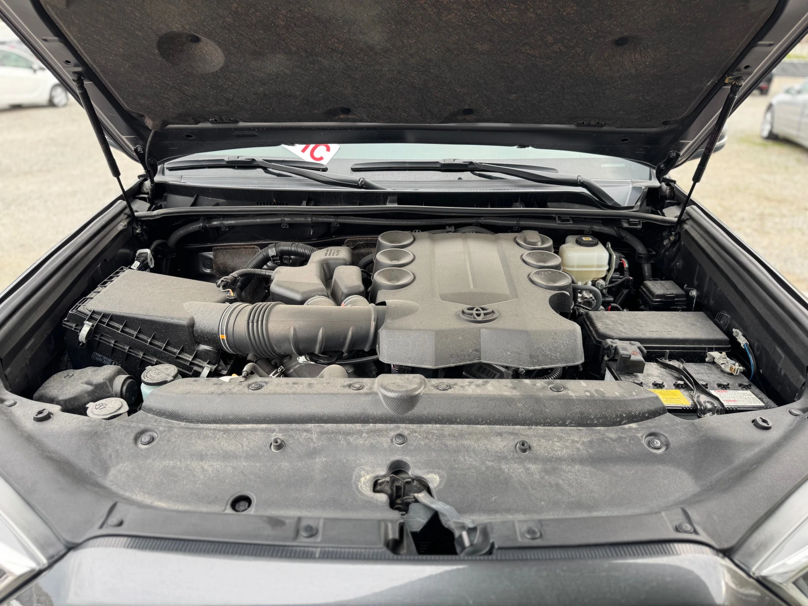 Toyota 4runner * SR5* 4X4* 6+ 1* 56 ХИЛЯДИ* 4000-270*  - изображение 7