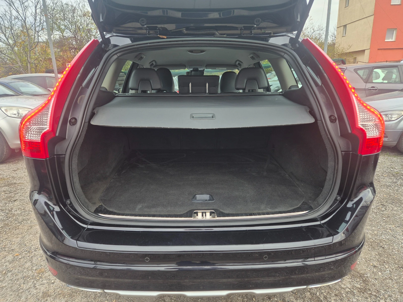 Volvo XC60 2.4D/4x4/ | Mobile.bg   15