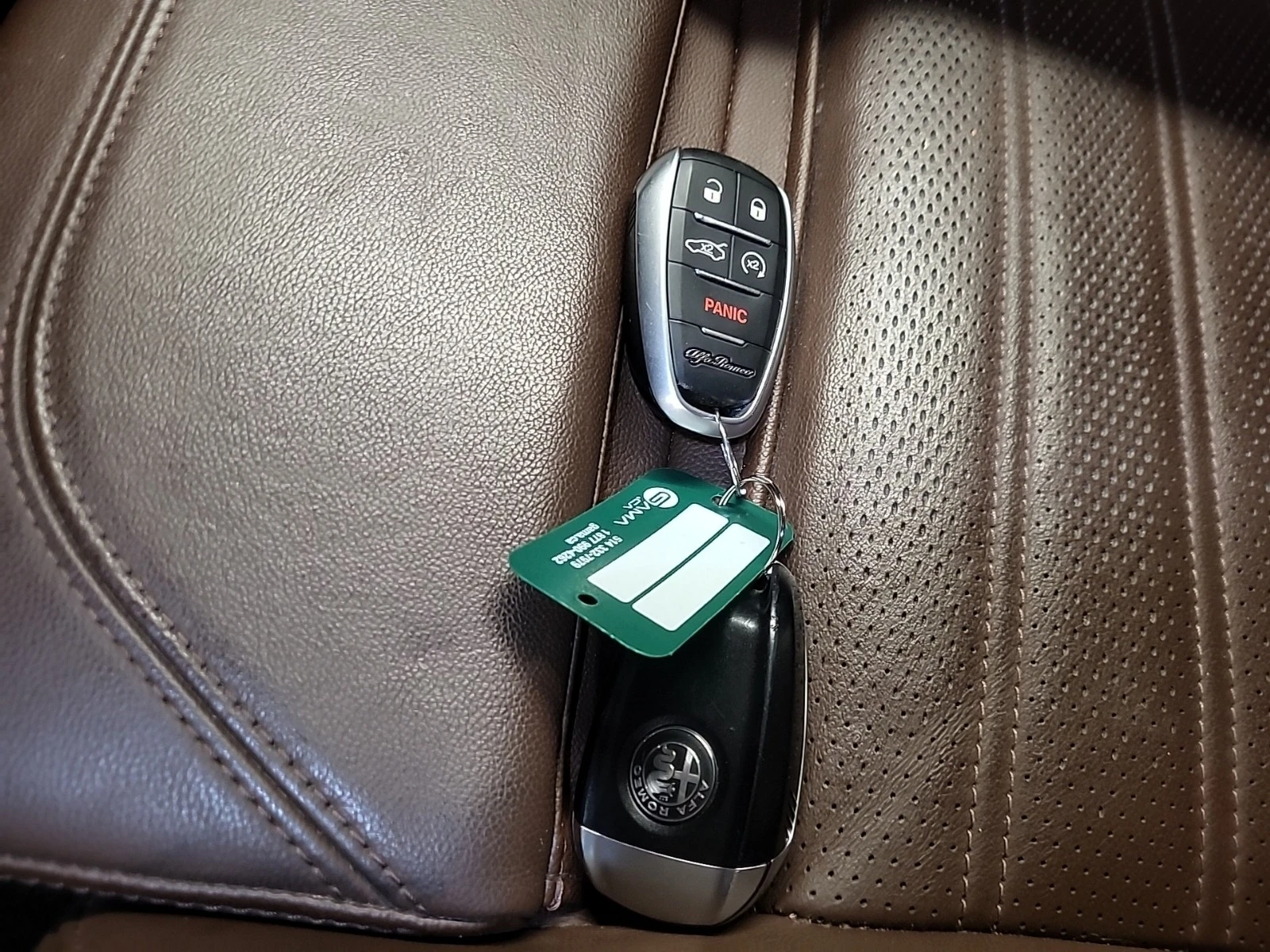 Alfa Romeo Stelvio * TI SPORT* AWD* CARFAX* ���� ������*  | Mobile.bg � ����������� 13