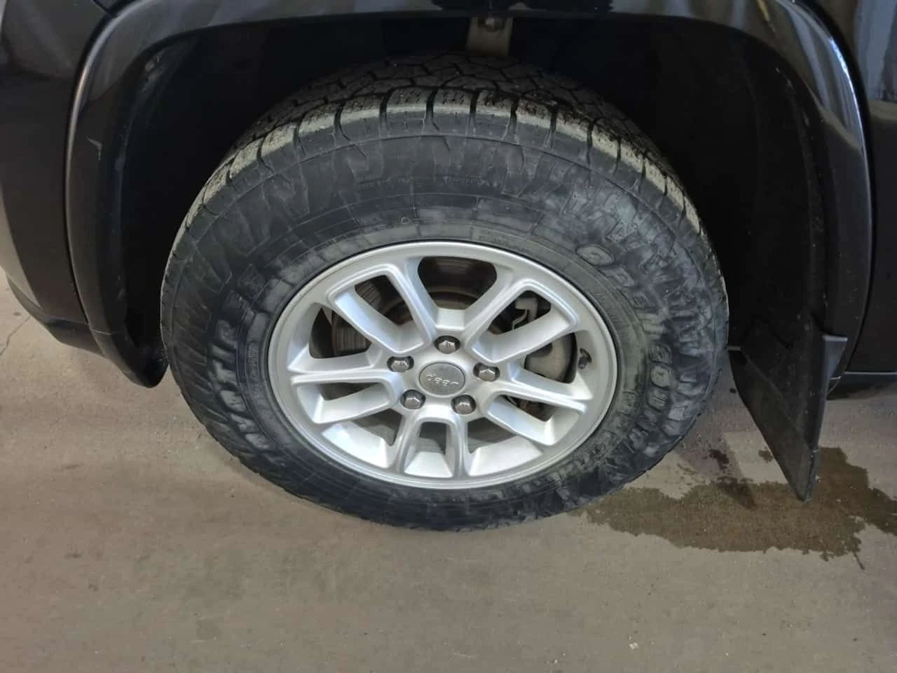 Jeep Grand cherokee ALTITUDE| ALCANTARA| PANORAMA| CARFAX| , снимка 5 - Автомобили и джипове - 54110282