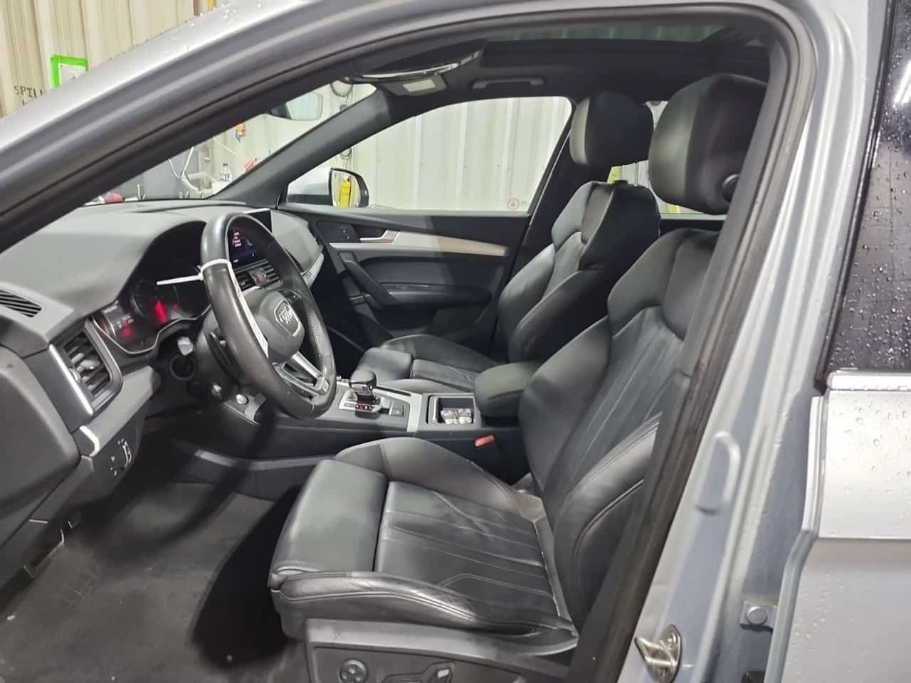 Audi Q5 PROGRESSIV| PANORAMA| 2 КЛЮЧА| CARFAX, снимка 5 - Автомобили и джипове - 54185703