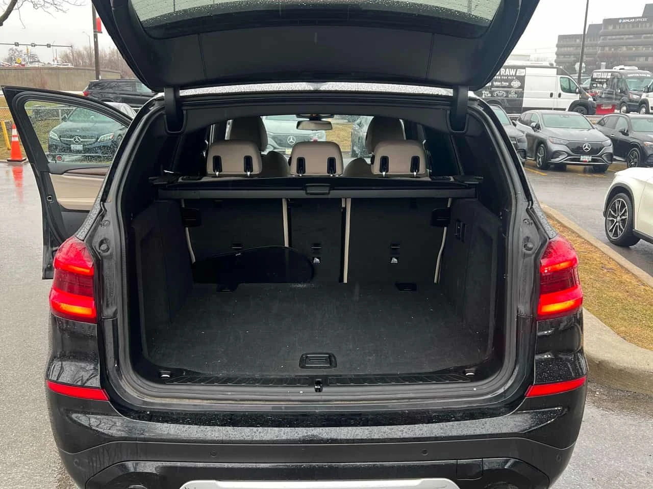 BMW X3 xDrive30i/CARFAX/Пано/Подгрев/Памет, снимка 11 - Автомобили и джипове - 54240028