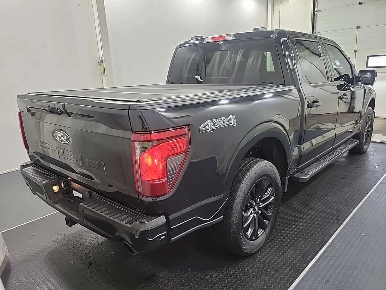 Ford F150 XLT CREW CAB SHORT BED| 2 КЛЮЧА| ПОДГРЕВИ| , снимка 3 - Автомобили и джипове - 54414650