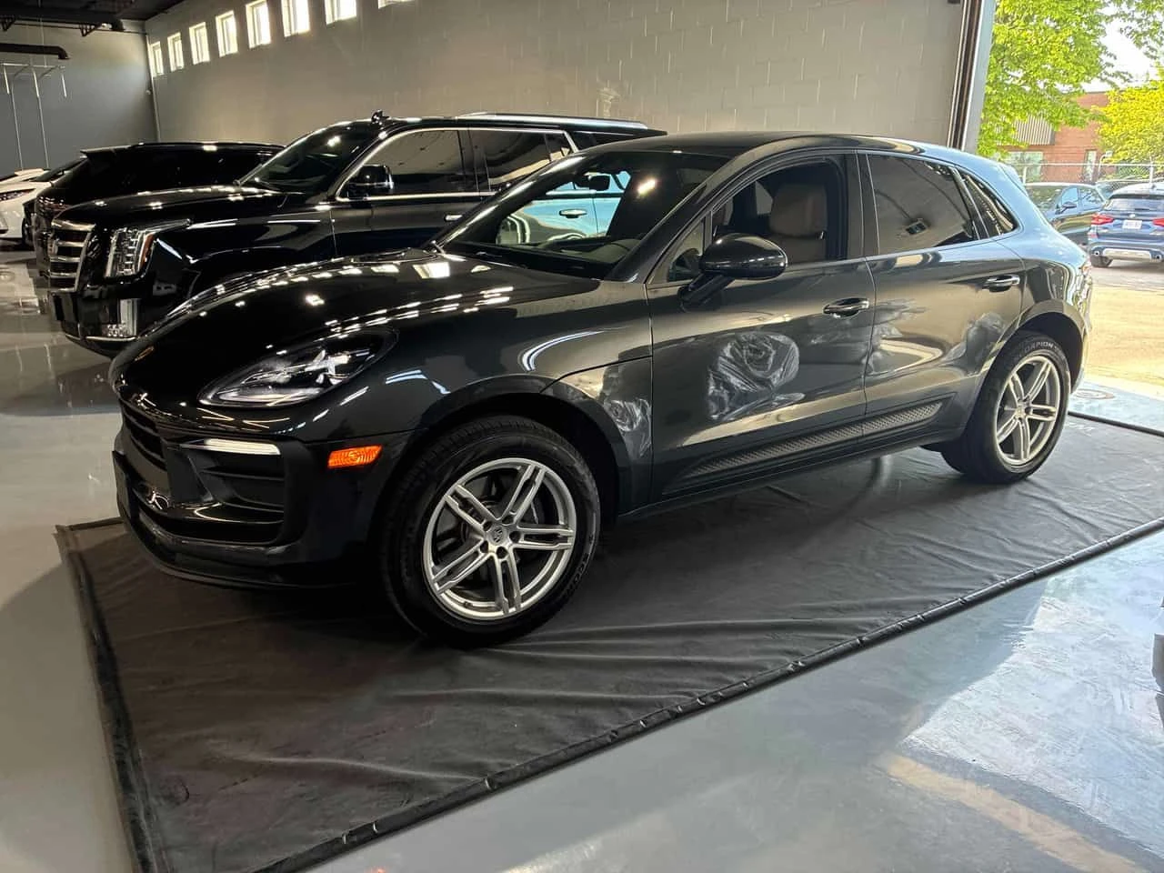 Porsche Macan /MATRIX/ОБДУХВАНЕ/АВТОКРЕДИТ, снимка 2 - Автомобили и джипове - 54788104