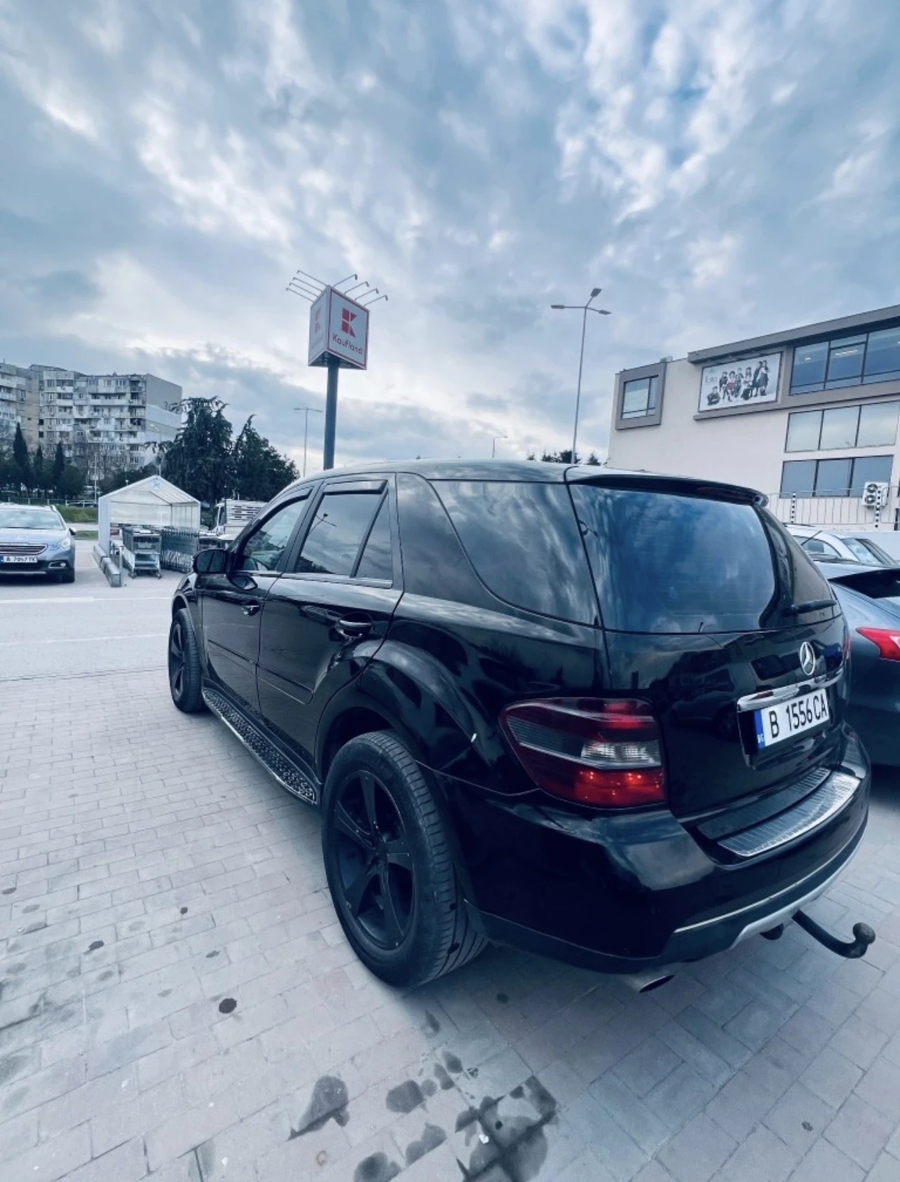 Mercedes-Benz ML 320, снимка 9 - Автомобили и джипове - 56038242