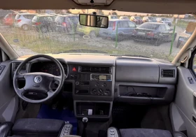 VW Transporter 2.5 TDI - 151кс / TransVan Comfortline / КЛИМАТИК , снимка 10