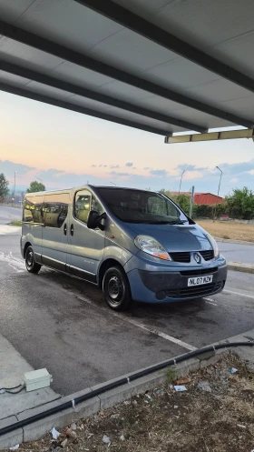 ������ Renault Trafic