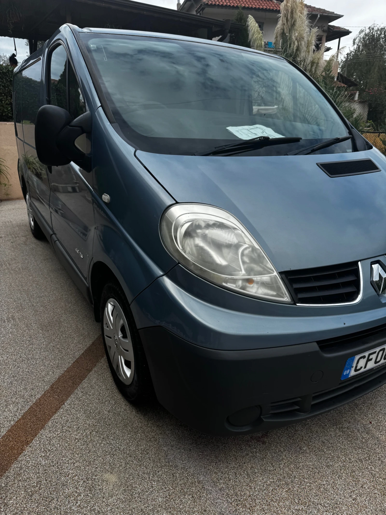Renault Trafic 1.9 dci - изображение 2