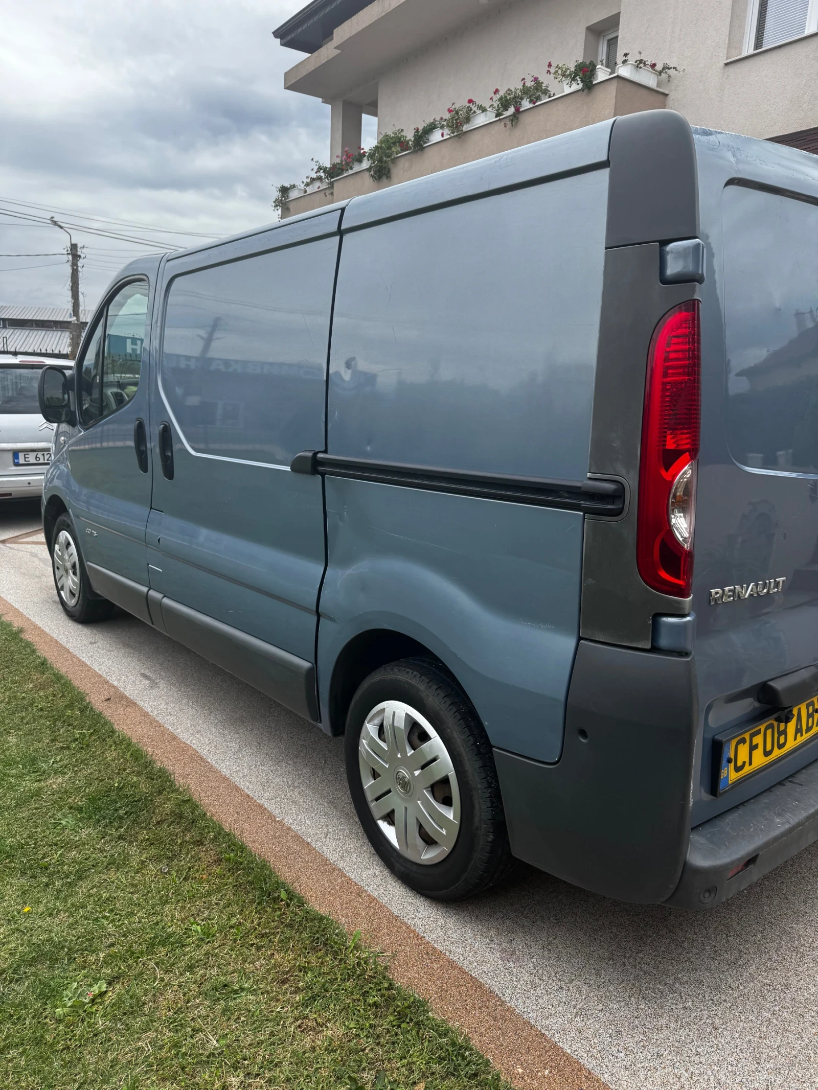 Renault Trafic 1.9 dci - изображение 7