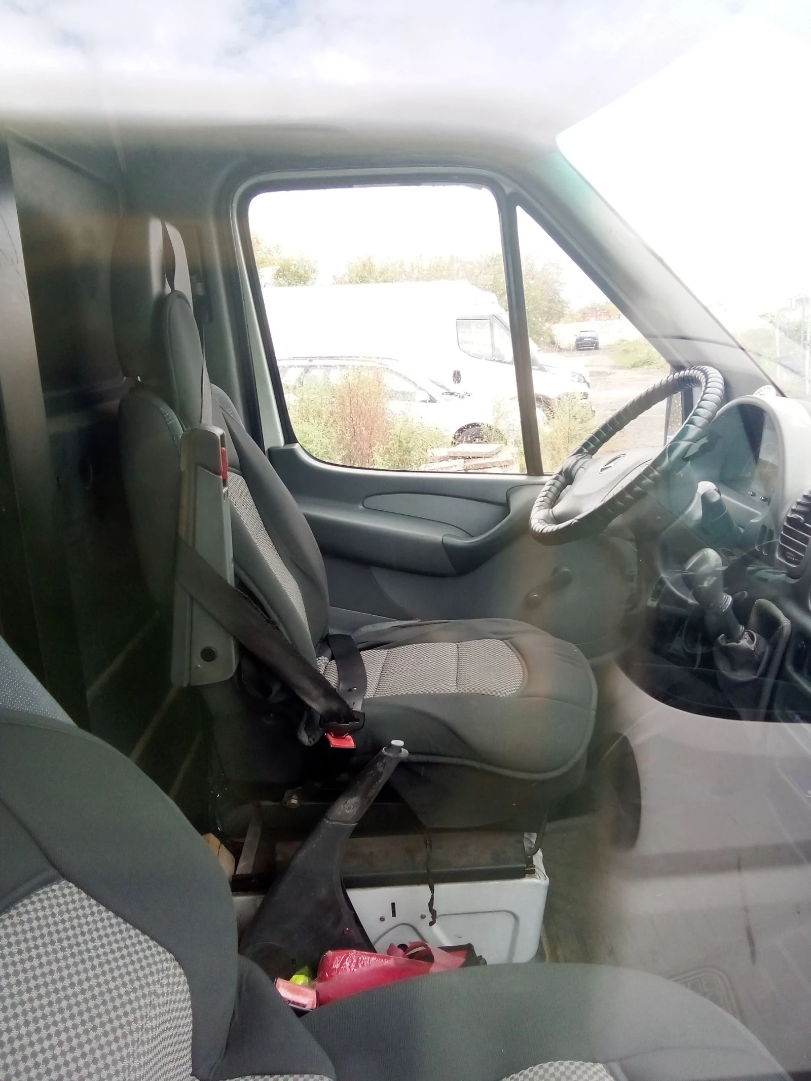 Mercedes-Benz Sprinter 211  - изображение 6