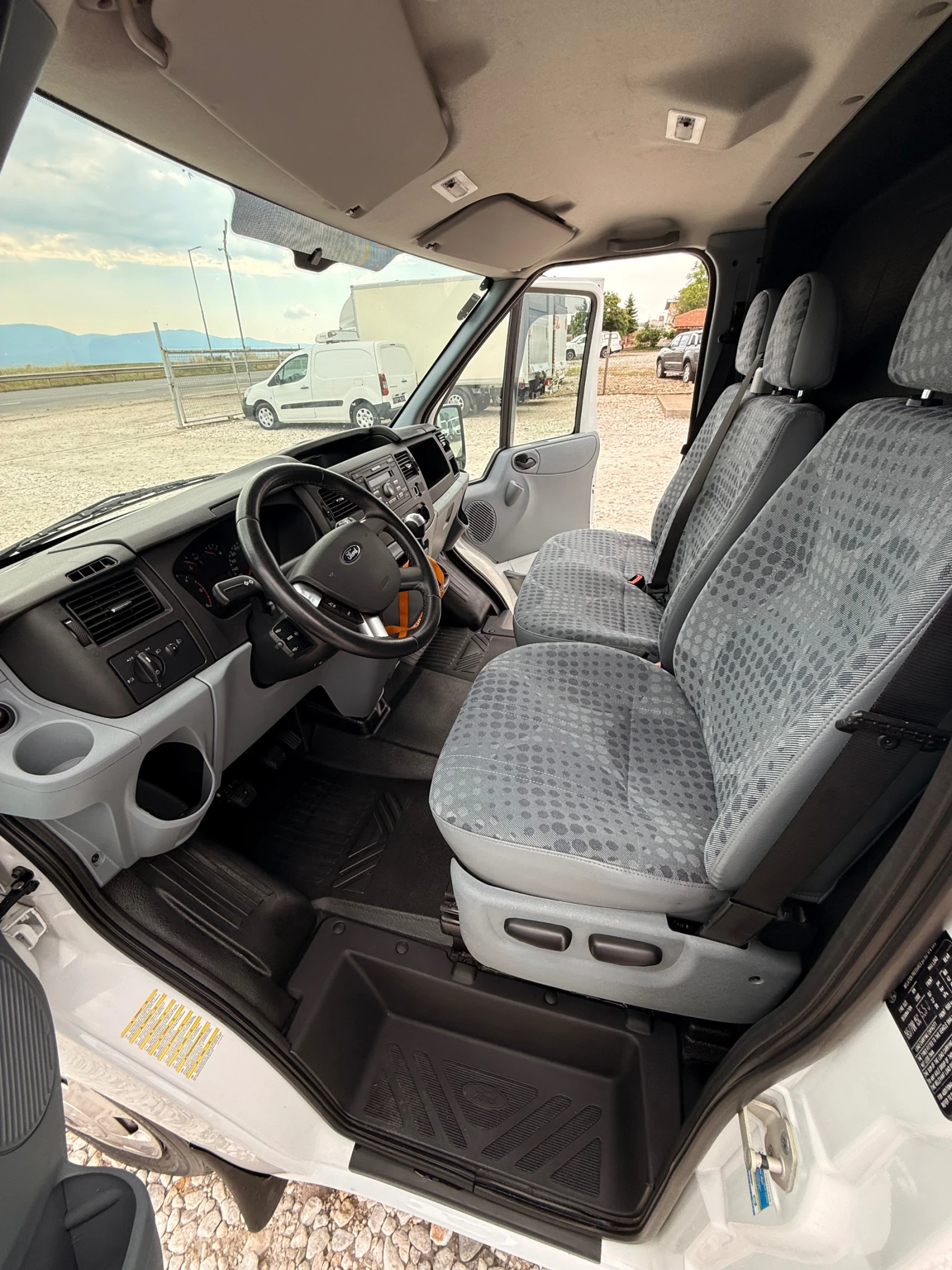 Ford Transit Клима-Нов-Внос-2.2TDCi-Euro5-Верига, снимка 12 - Бусове и автобуси - 54801897