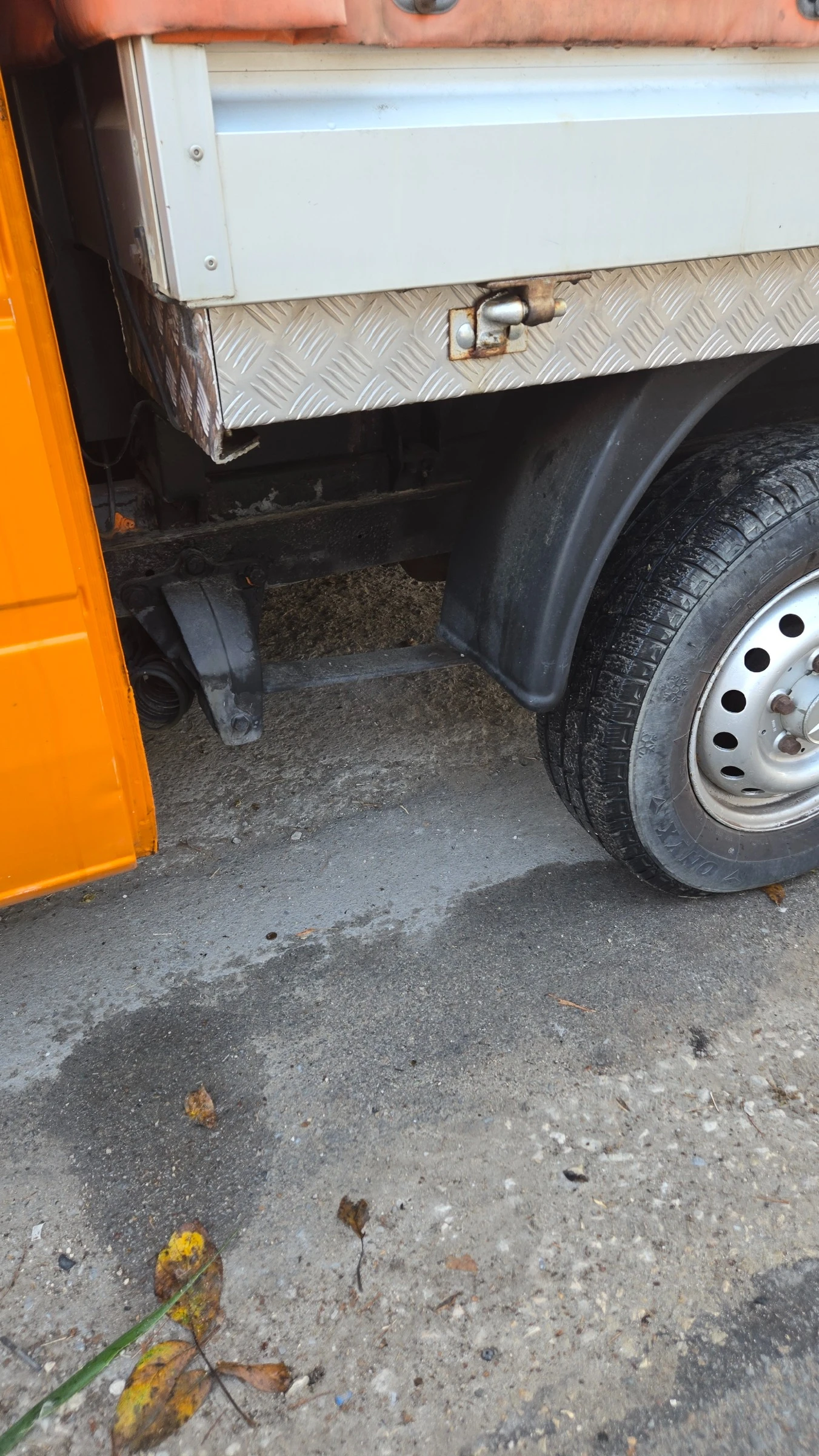 Mercedes-Benz 208 | Mobile.bg � ����������� 9