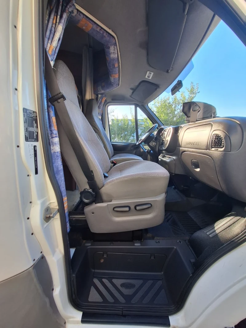 Кемпер Ford RIMOR, снимка 8 - Каравани и кемпери - 52645887