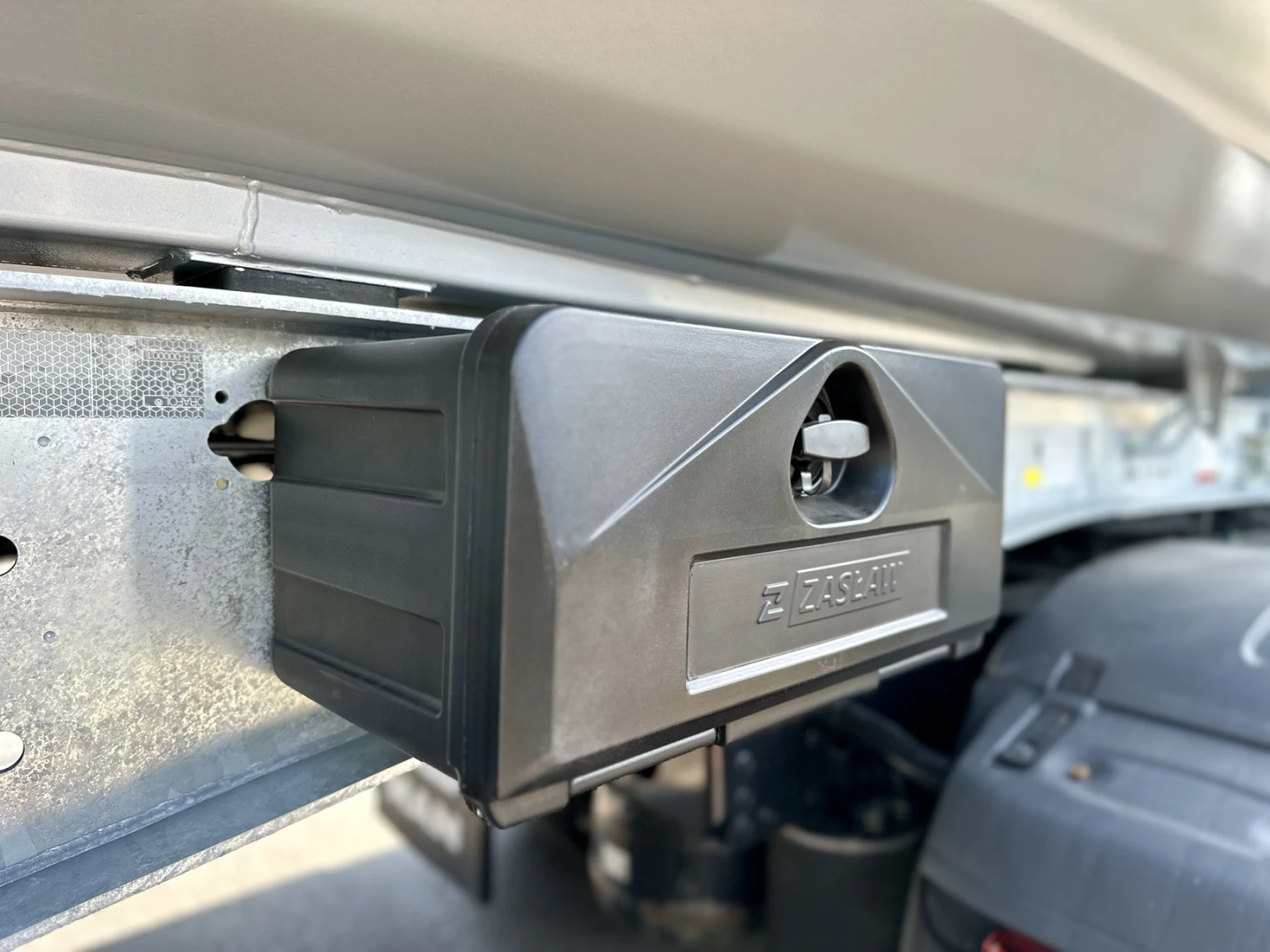  Zaslaw 2 .  27m3, HYVA, SAF, BOGE | Mobile.bg   13