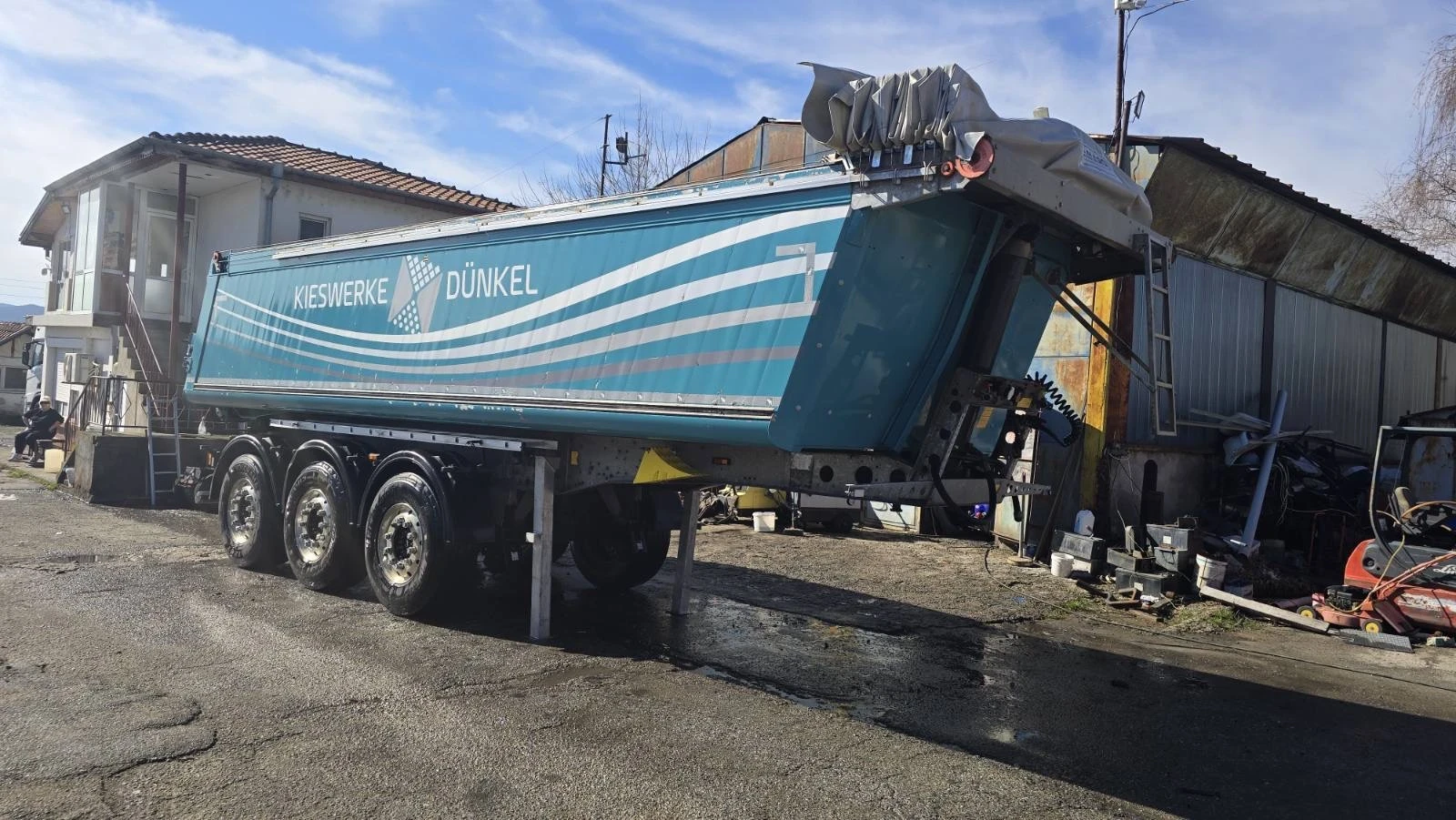 ����������� Schmitz 25 ���. / ���� 5320 ��. | Mobile.bg � ����������� 7