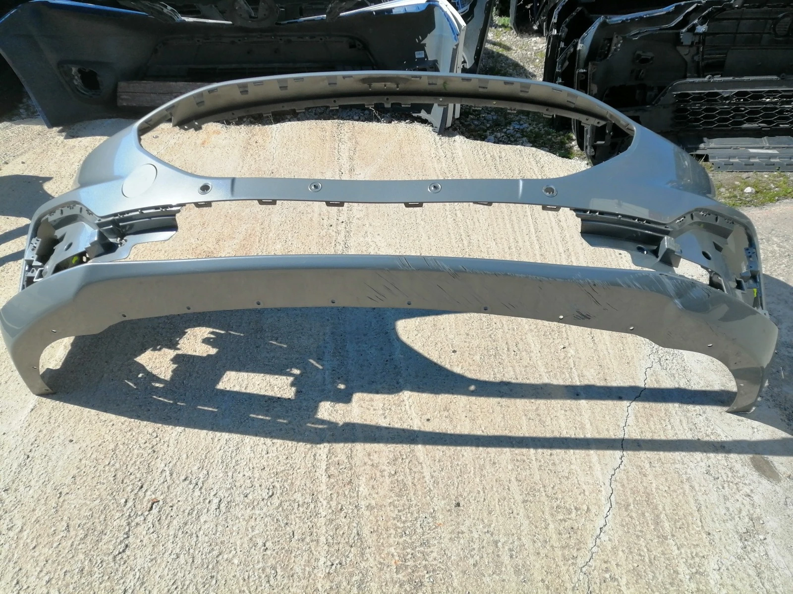       2020....LV4B-17D957.... | Mobile.bg   4