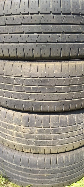 Гуми Летни 215/65R16, снимка 1 - Гуми и джанти - 41590724