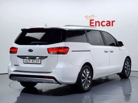 Kia Carnival 2.2 CRDI, снимка 2