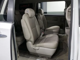 Kia Carnival 2.2 CRDI, снимка 12