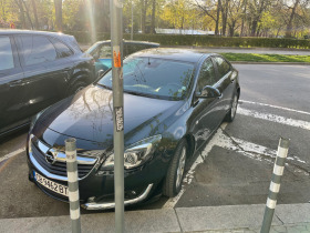 Opel Insignia 4x4, снимка 3 - Автомобили и джипове - 45284958