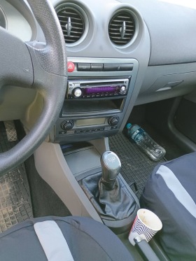 Seat Ibiza 1.4 MPI, снимка 8