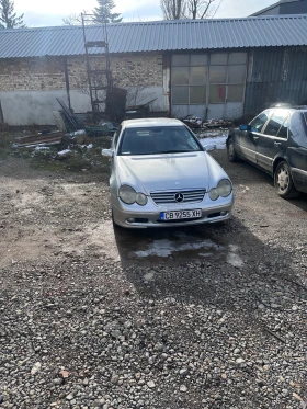 Mercedes-Benz C 180 Газ Бензин , снимка 2