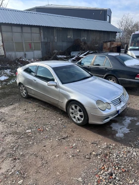 Mercedes-Benz C 180 Газ Бензин , снимка 1