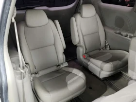 Kia Carnival 2.2 CRDI - 10987 € / 21488.70 лв. - 34402183 13